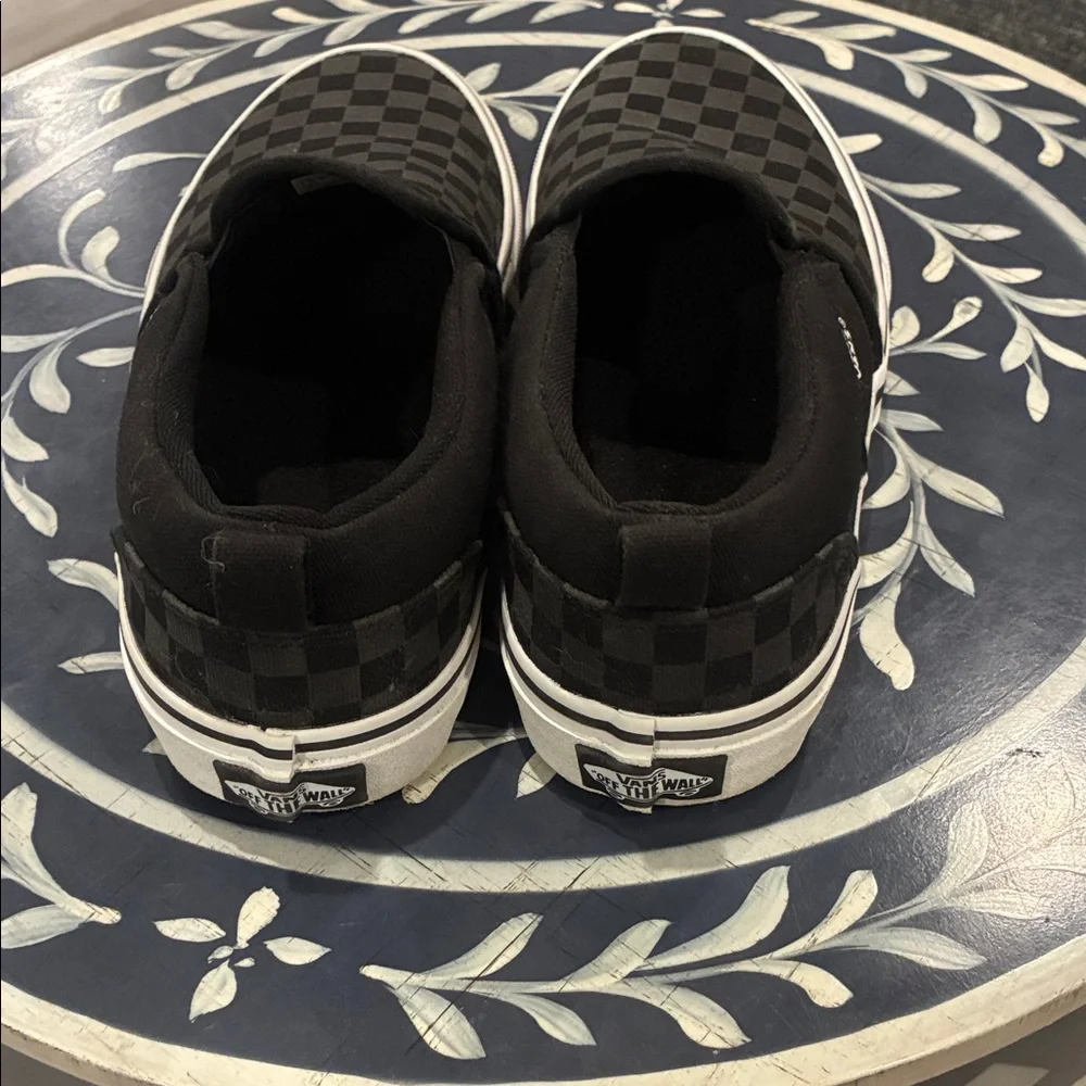 Vans Boys Black and Gray Checkered Slip-On Sneakers - Picture 4 of 5